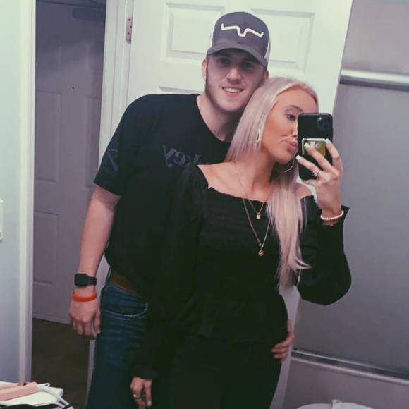 Meet your Posher, Allana - Picture 1 of 1